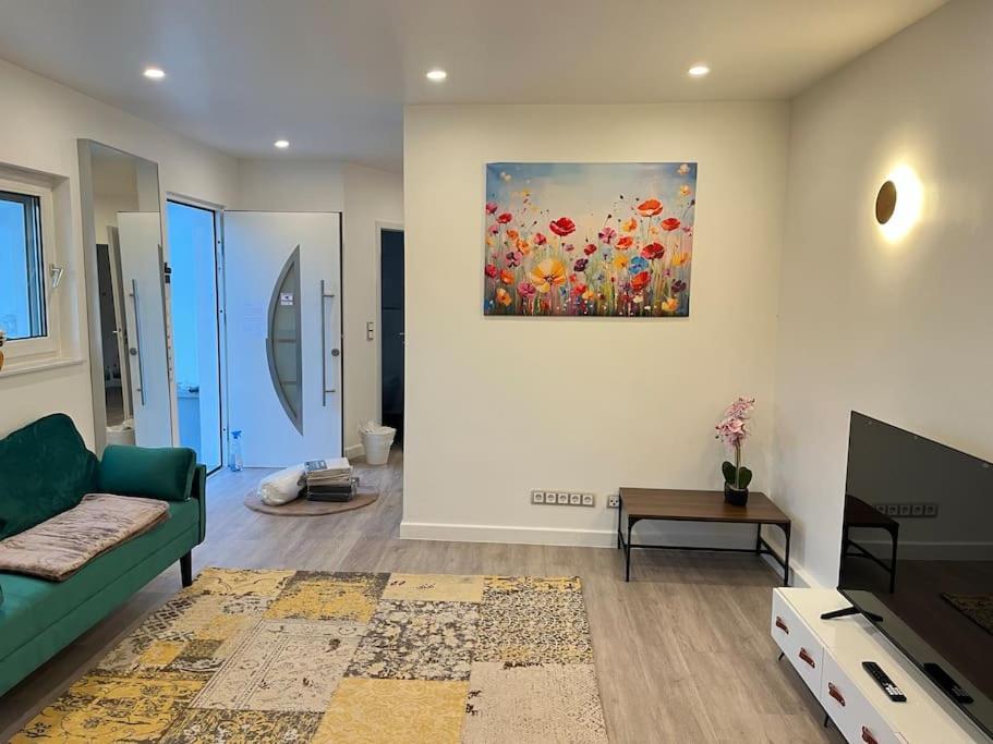 Noah's House - Messe And Airport Düsseldorf